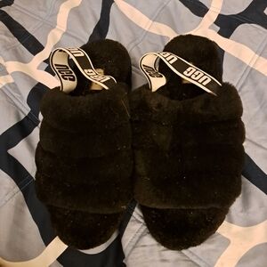 UGG Womens Black Furry Slippers